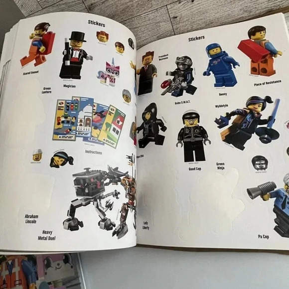 Lot Of 2 Lego Movie Books-Essential Guide-Sticker Book 1/2 Full - Picture 6 of 12